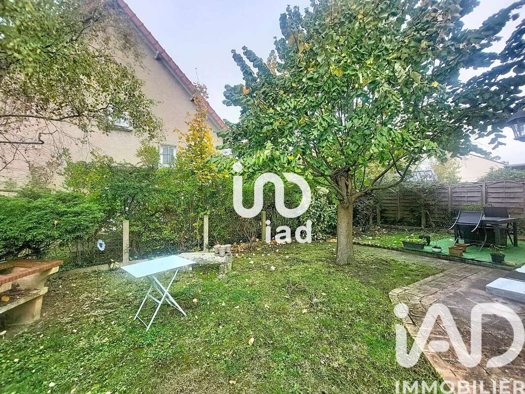 Photo 2 - Maison à VIERZON