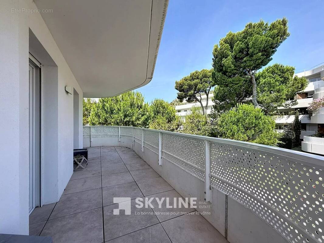 Appartement à MARSEILLE-9E