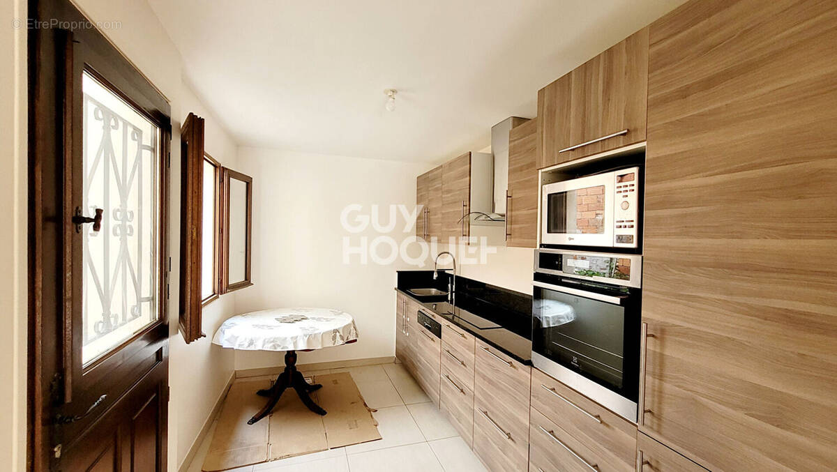 Maison à ASNIERES-SUR-SEINE