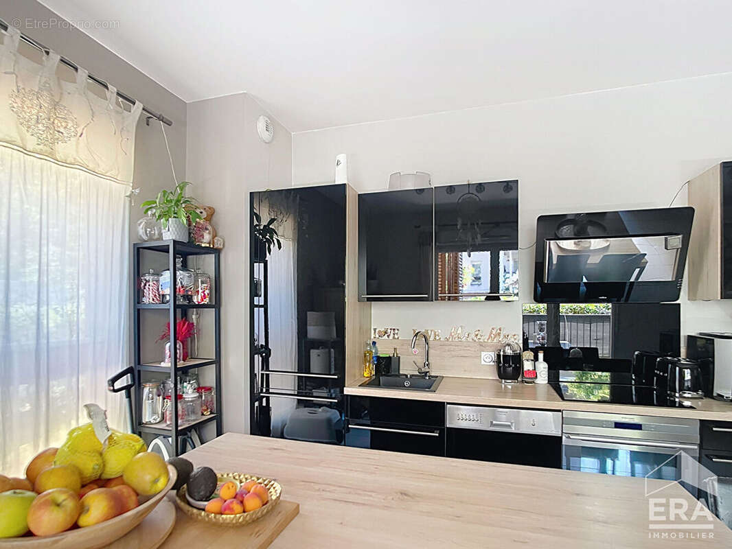 Appartement à MARSEILLE-9E