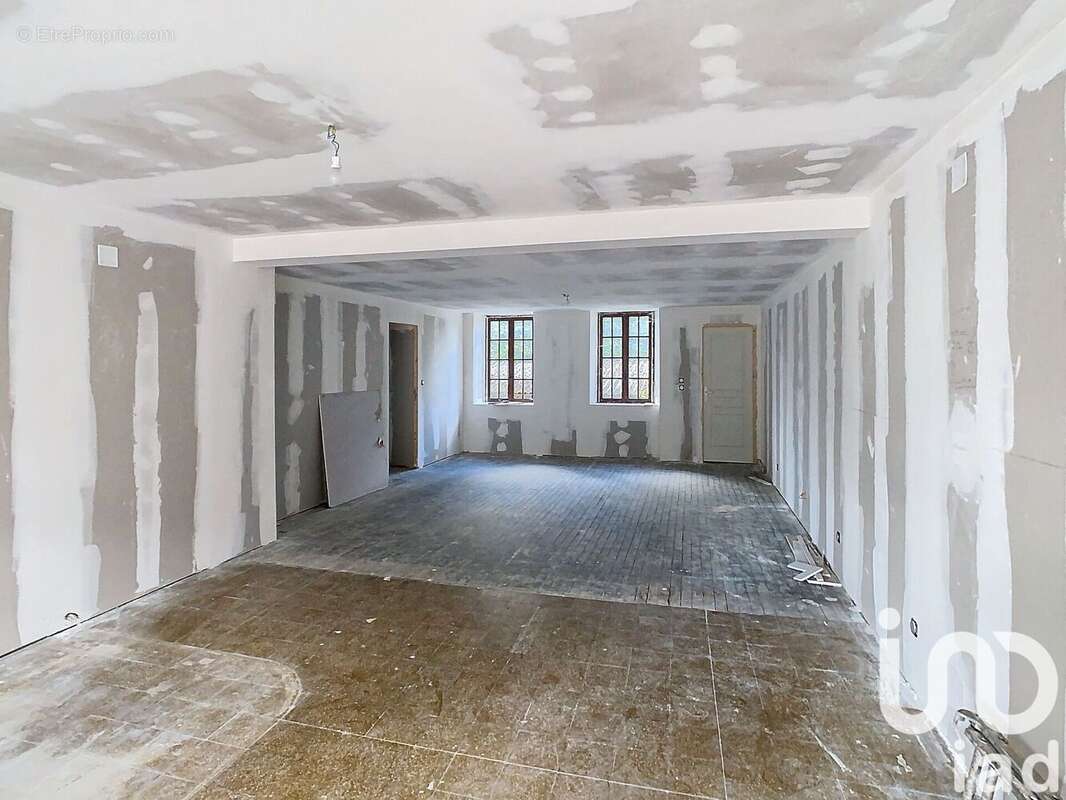 Photo 2 - Appartement à CHATEAUVILLAIN