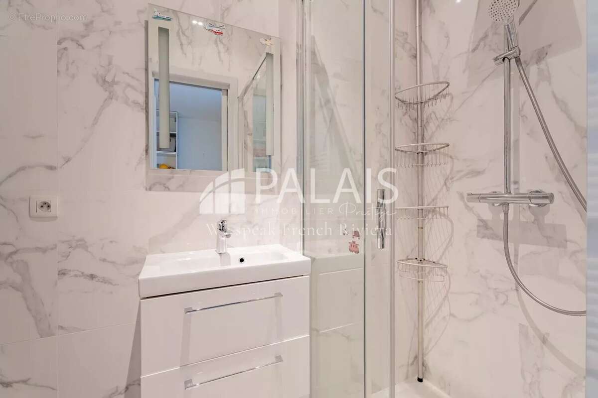 Appartement à BEAULIEU-SUR-MER