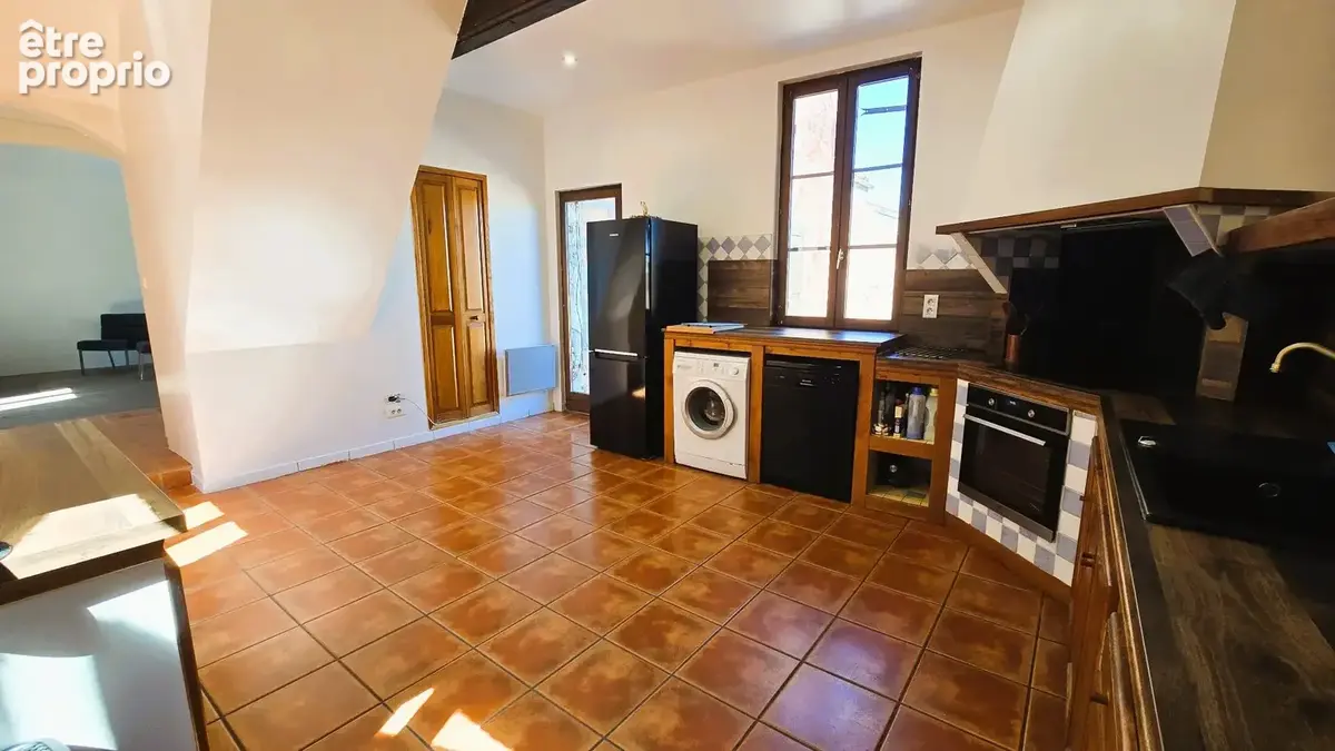 Maison atypique t3bis / garage / terrasse / cour - photo 4