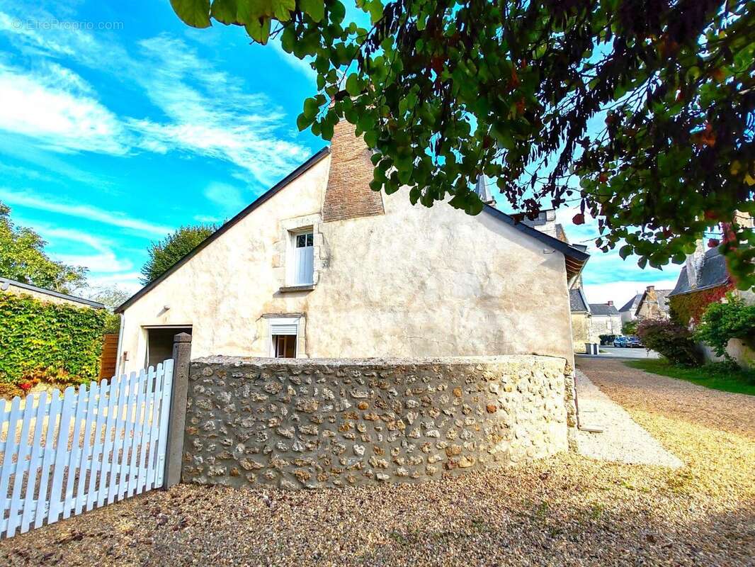 Photo 2 - Maison à BAUGE