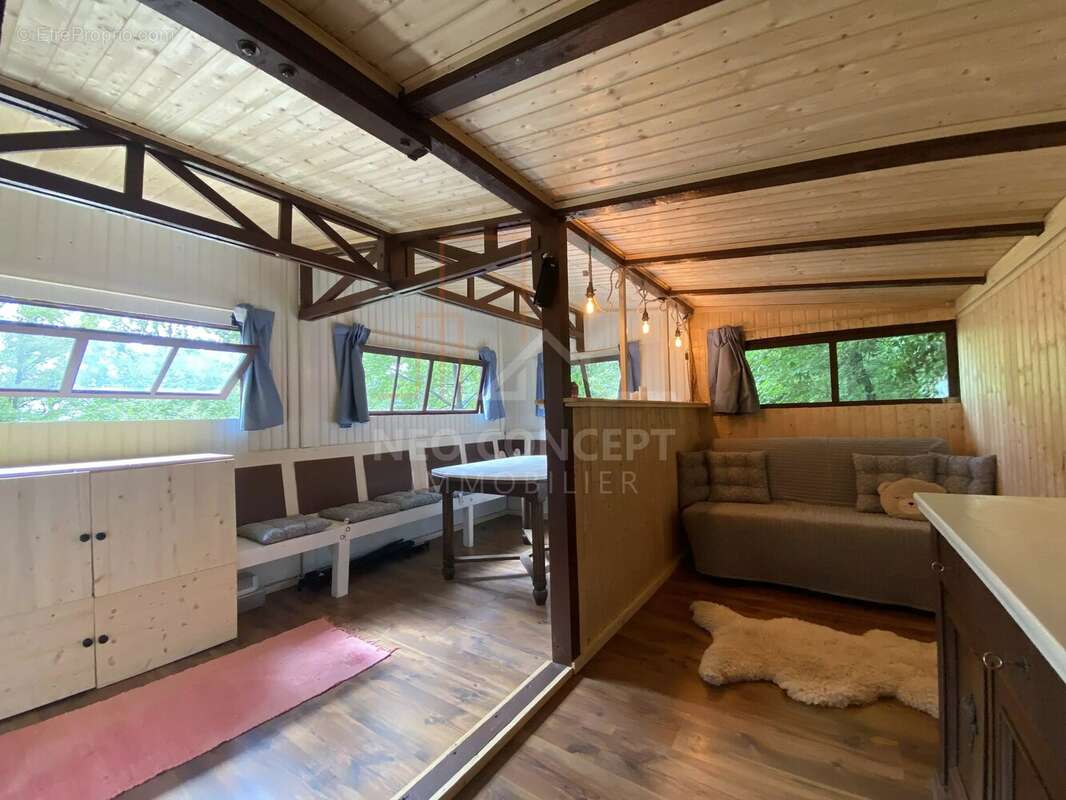 Terrain de loisirs avec chalet – Un véritable havre de paix - photo 9
