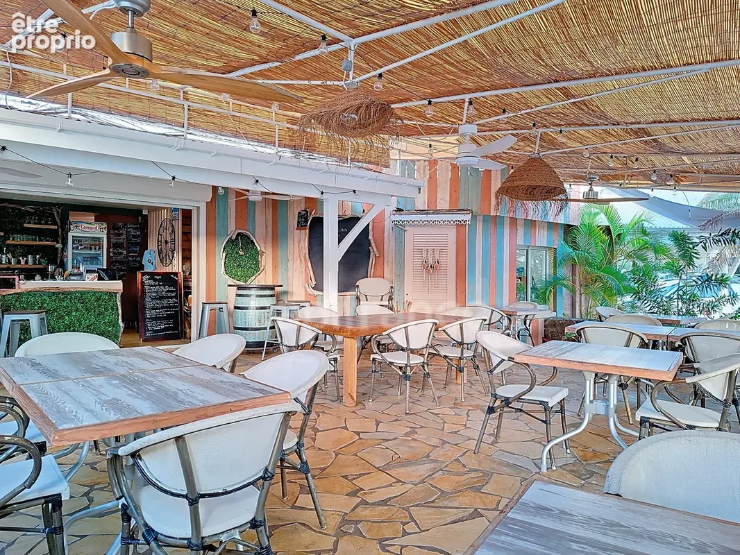 Photo Commerce à Saint-Martin au prix de 219 000€