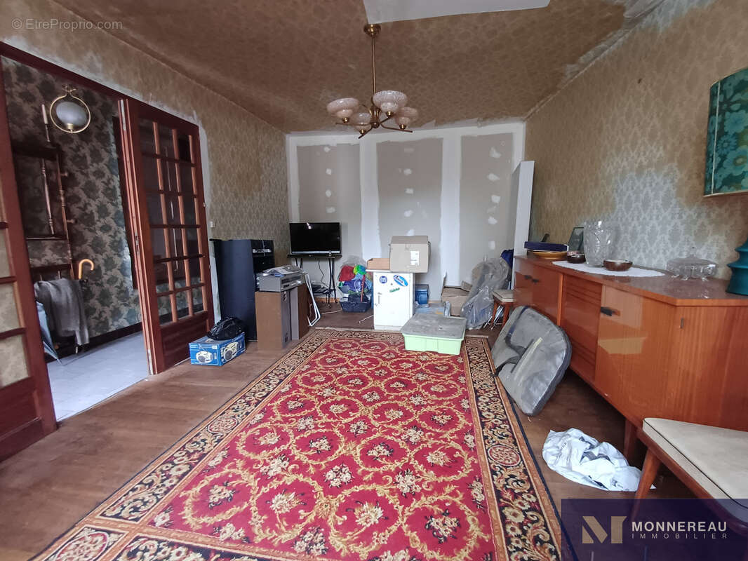 Maison de ville a renover - photo 3