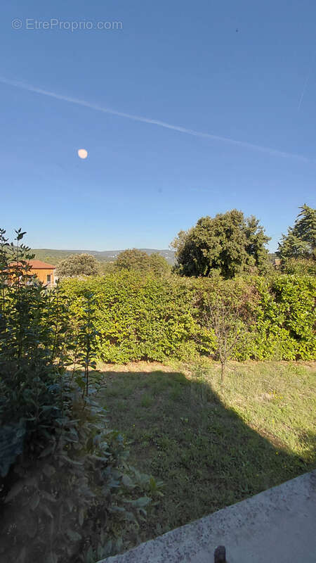 Maison à SAINT-MONTAN