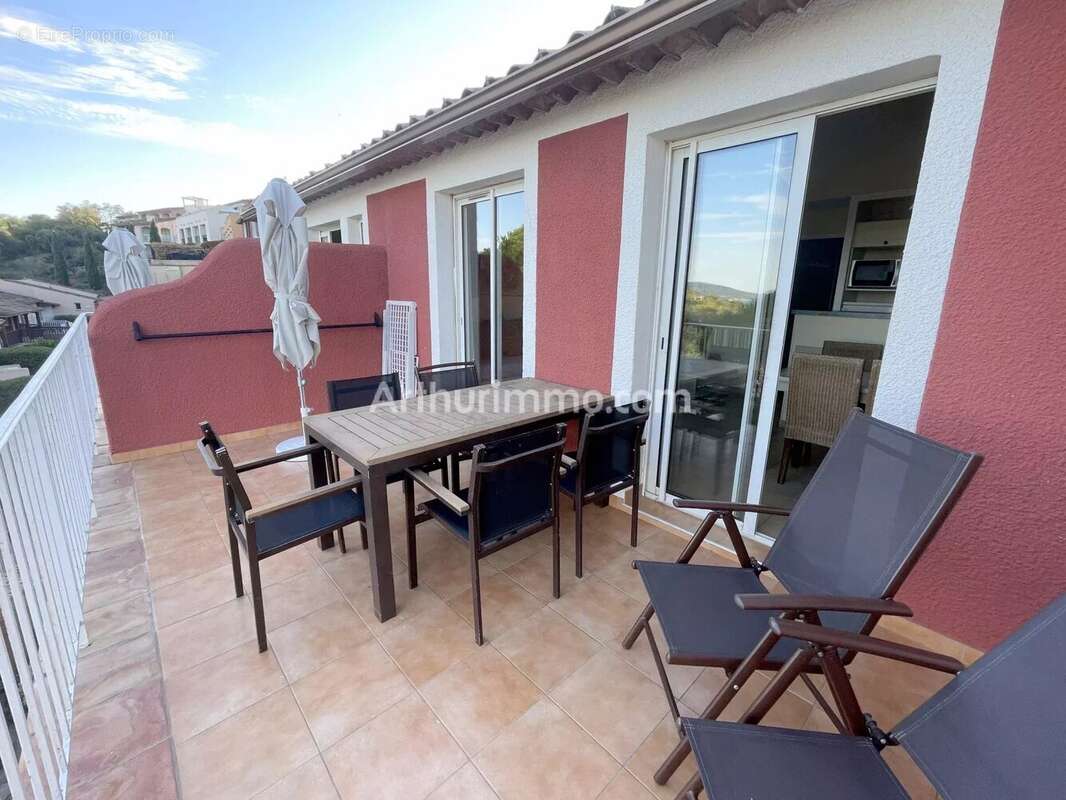 Grimaud - exclusivité : - photo 3