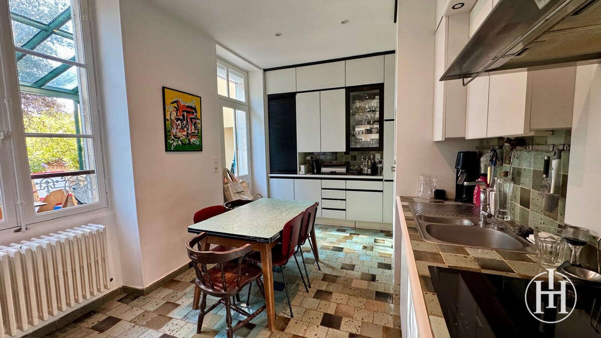 Maison à SAINT-AMAND-MONTROND