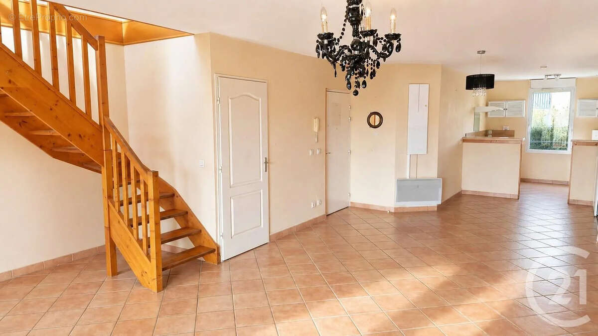 Appartement à SIX-FOURS-LES-PLAGES