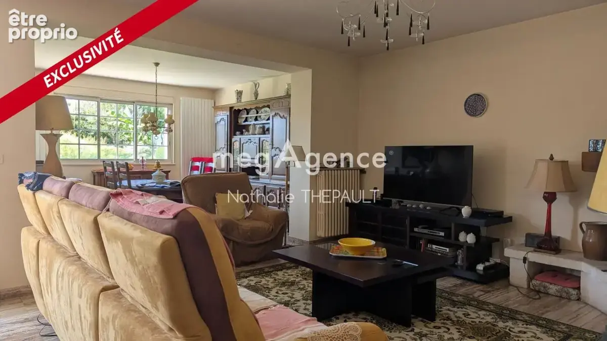GUERNES (78520) – Élégante propriété familiale de 230 m² - photo 5