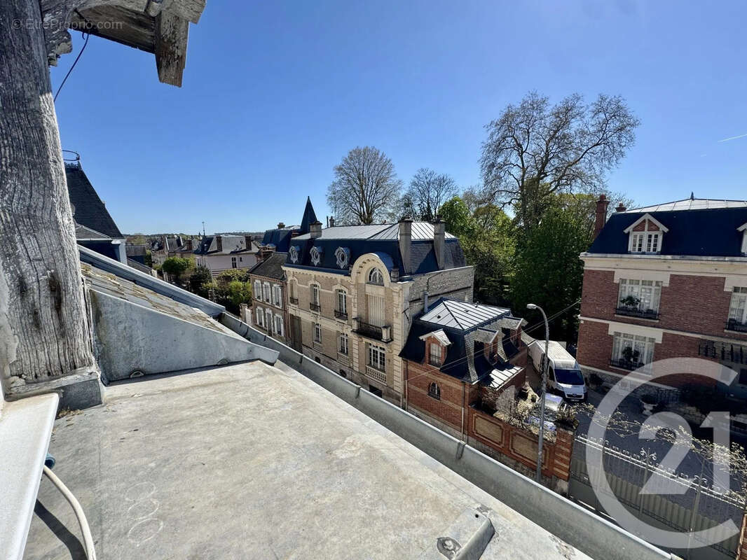 Appartement à FONTAINEBLEAU