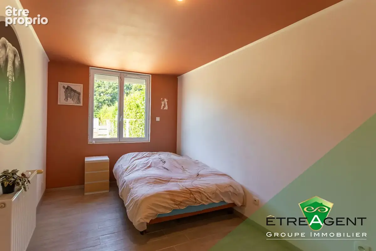 Maison CHATEAUNEUF-EN-THYMERAIS - 115 m² - 5 chambres - photo 7