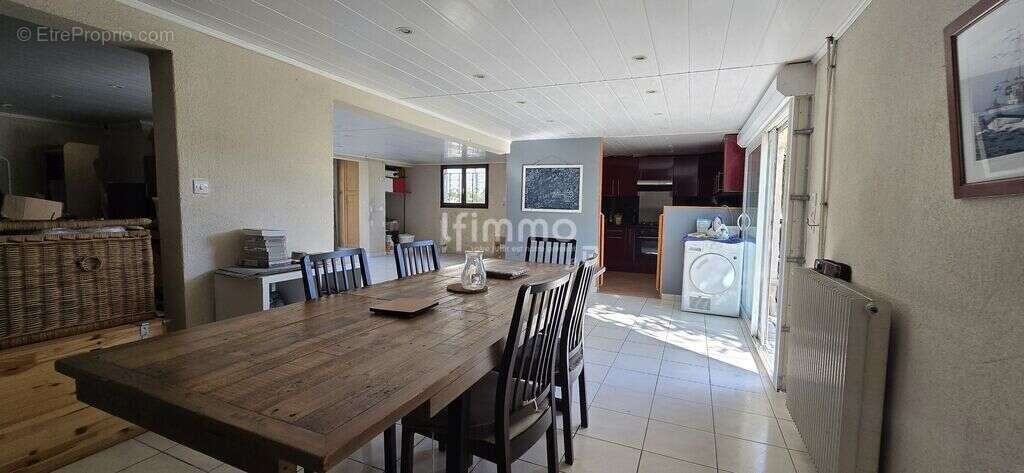 Maison à VILLENAVE-D'ORNON