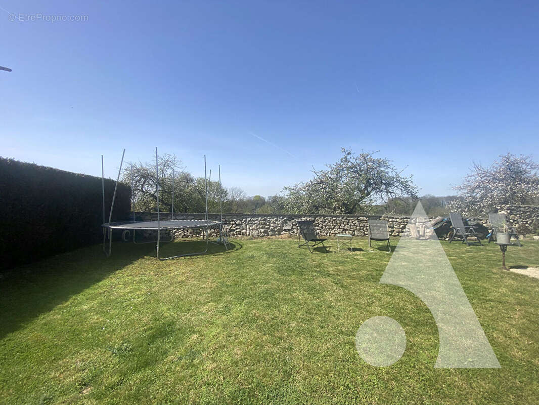 Maison à CREPY-EN-VALOIS