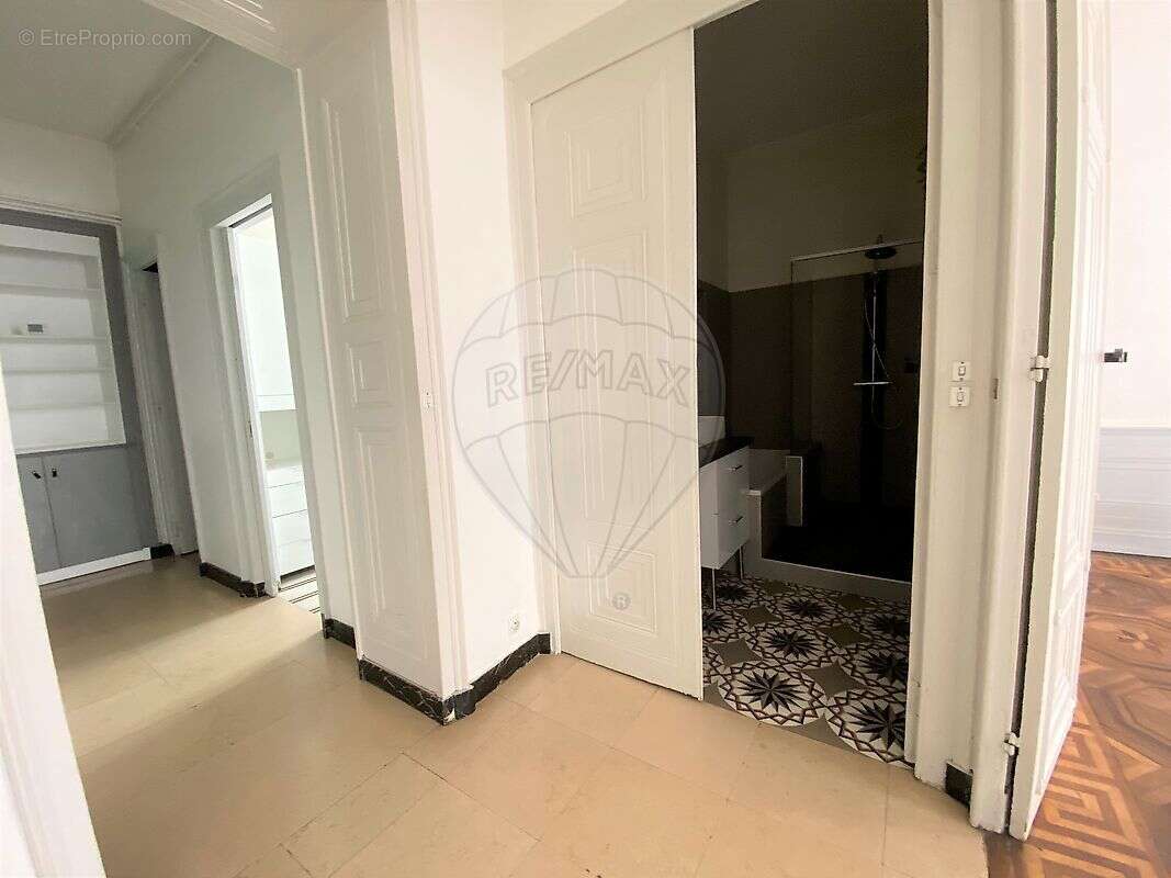 Appartement à LYON-1E