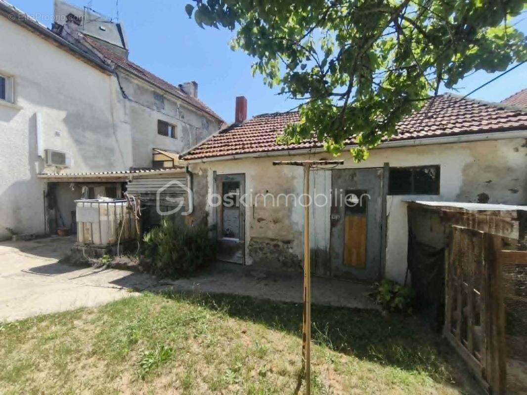 Maison à LIZY-SUR-OURCQ
