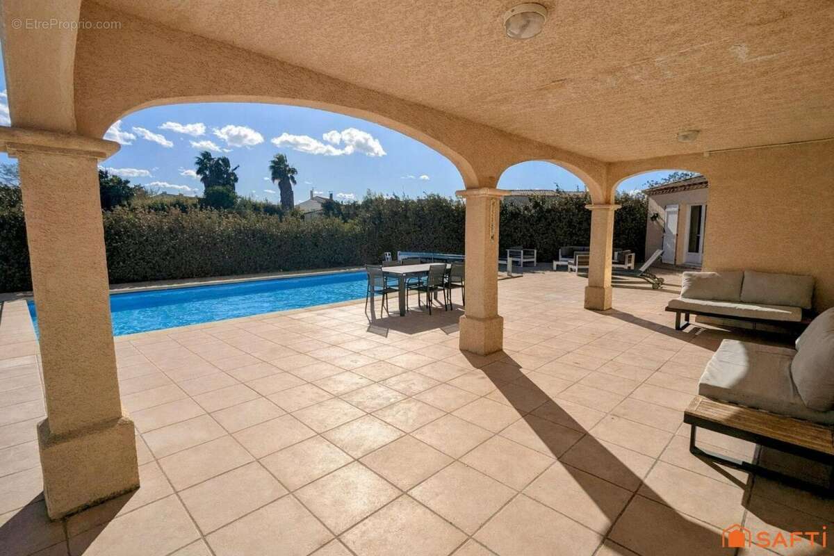 Photo 2 - Maison à AIGUES-MORTES