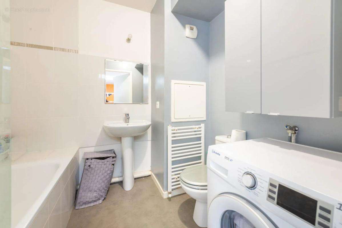 Duplex lumineux 4 pièces à Stains avec extérieurs - photo 10