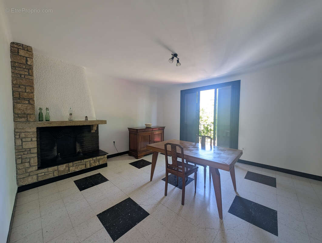Maison à SIRAN