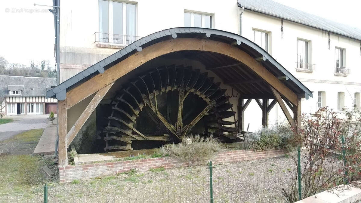 Maison à MONTREUIL-L'ARGILLE