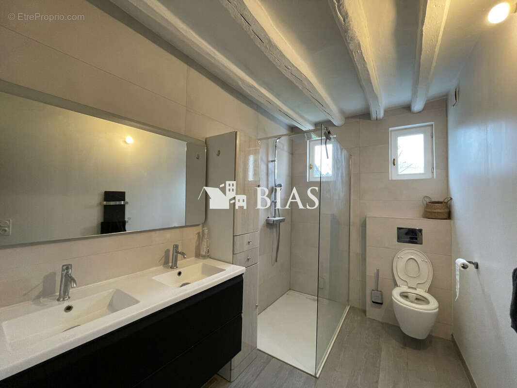 Maison à BEAUMONT-LE-ROGER