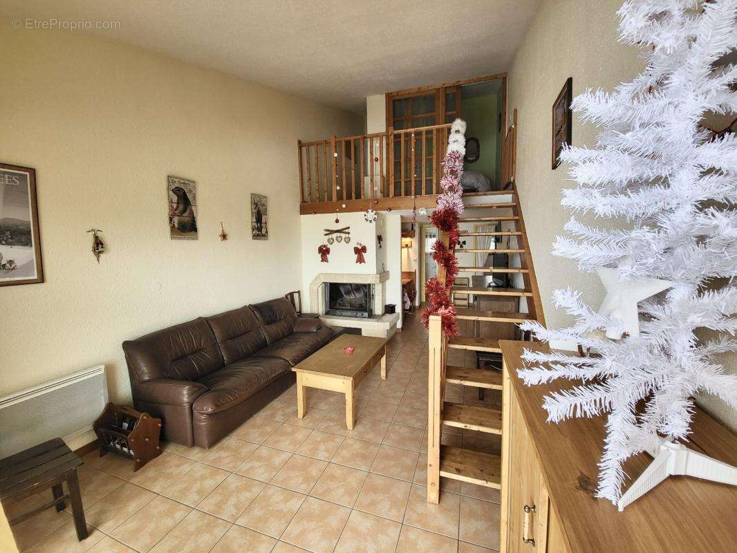 Appartement à FONT-ROMEU-ODEILLO-VIA