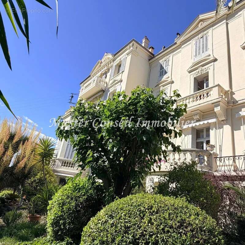 Appartement à CANNES