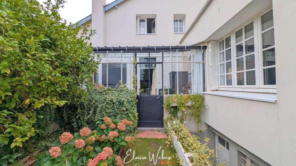 Photo 2 - Maison à LA FLECHE