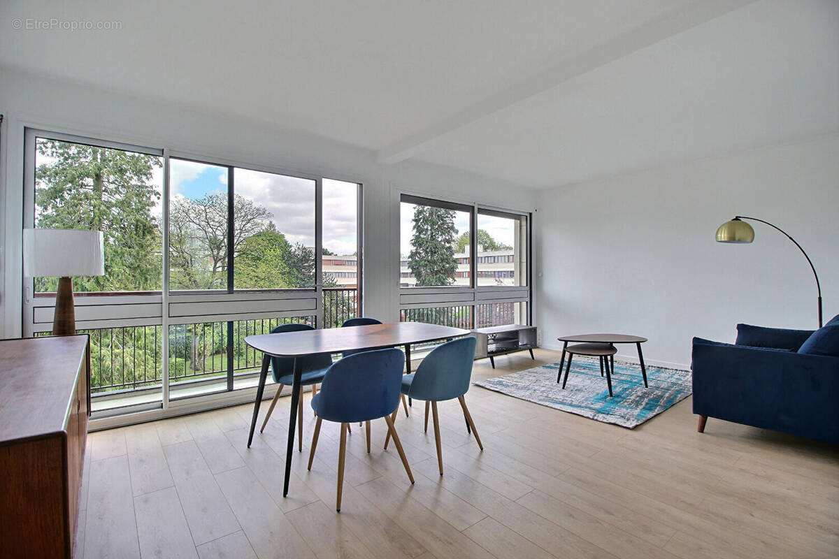 Appartement à VAUCRESSON