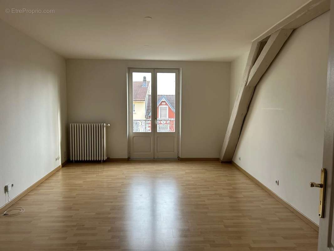 Appartement à HERICOURT