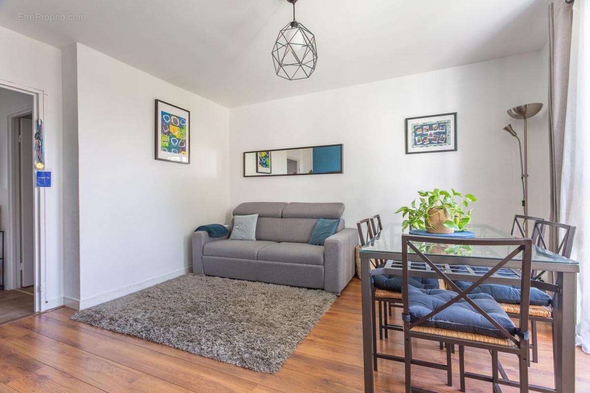 Appartement à CROSNE