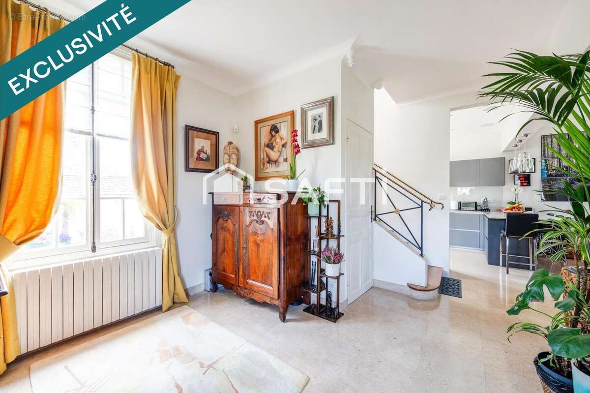 Photo 4 - Maison à LE VESINET