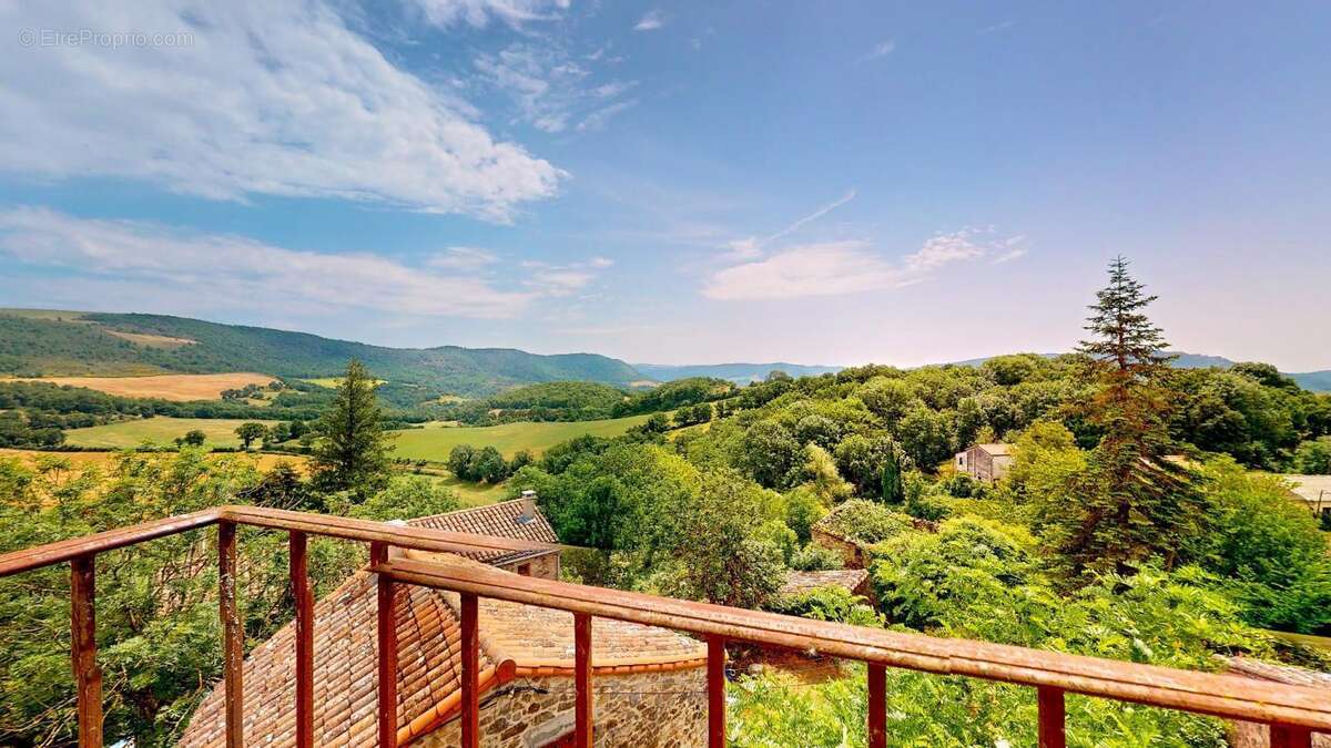 Maison à CEILHES-ET-ROCOZELS