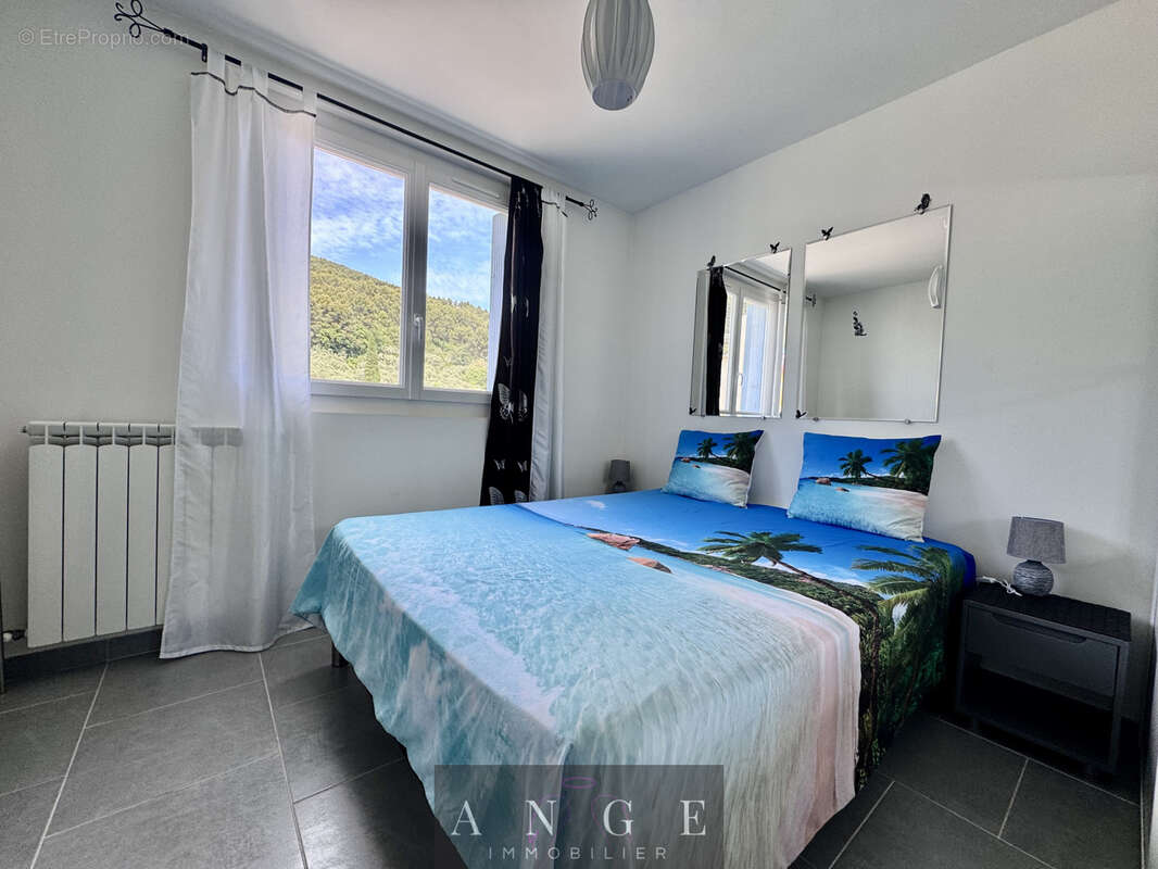 Appartement à LA FARLEDE