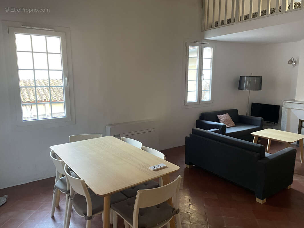 Appartement à AIX-EN-PROVENCE