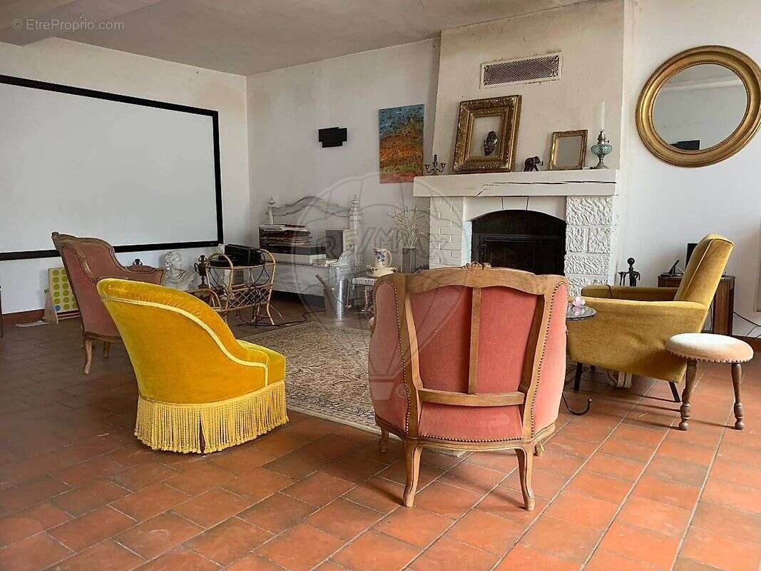 Maison à BEAUMONT-LA-FERRIERE
