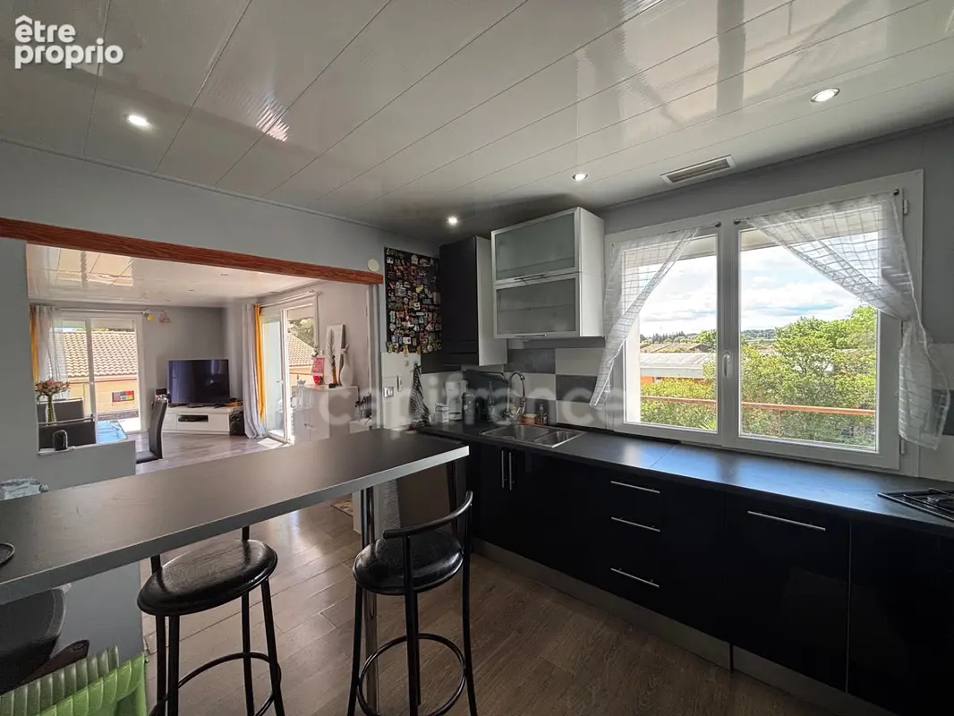 Poussan (34), à vendre maison p4 de 105 m2, terrain 613 m2, garage 103 m2, piscine, proche toutes commodités - photo 6