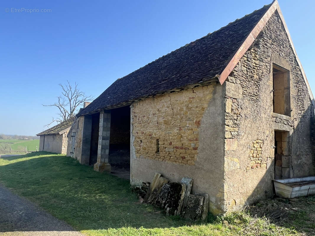 Maison à CHAMPLECY