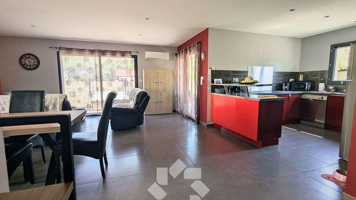 VILLA avec magnifique vue - photo 2