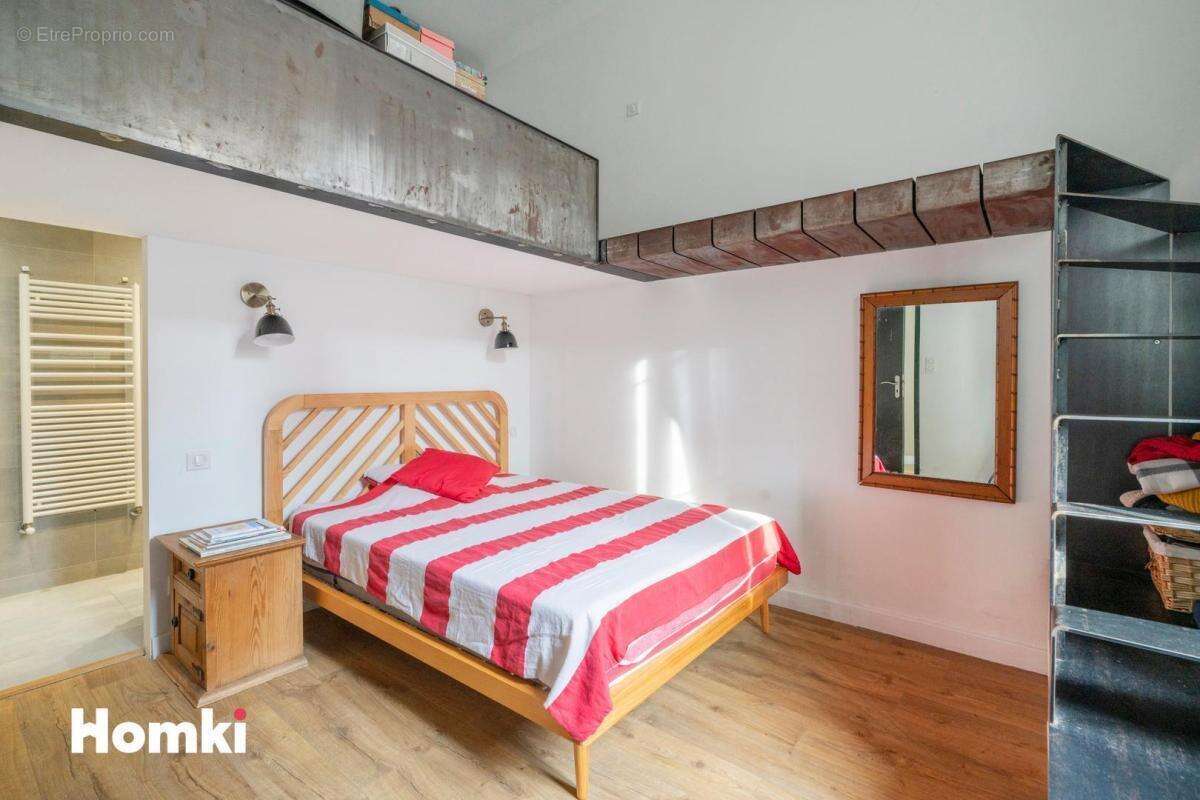 Maison de ville T4 de 116 m2 à Marseille 13007 - photo 8