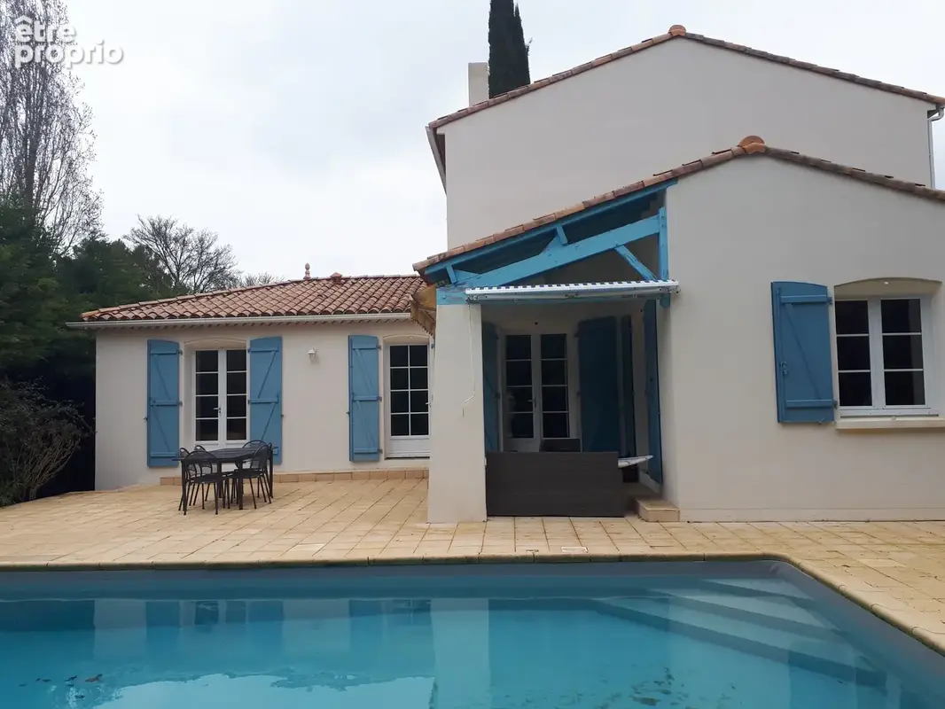 Maison 7 pièces 166 m² à vendre à Niort (79000) - photo 4