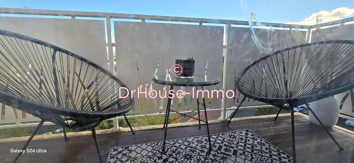 Appartement à FRAISSES