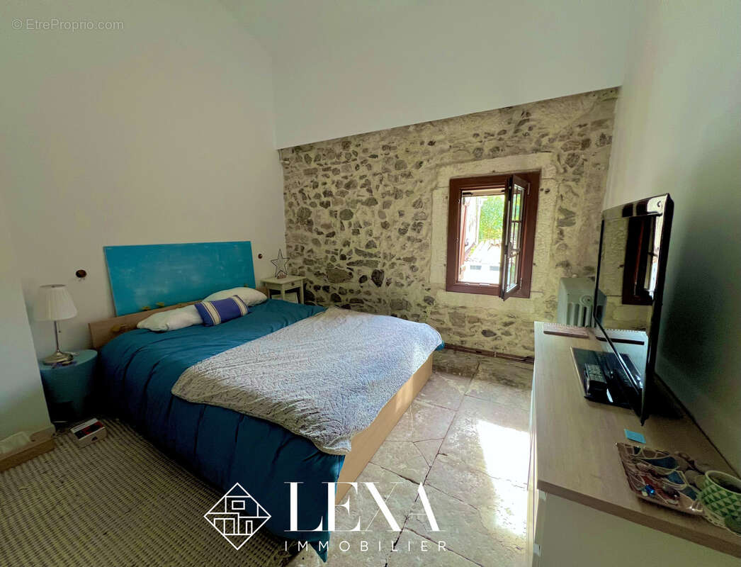 Maison à SAINT-GEORGES-D'ORQUES