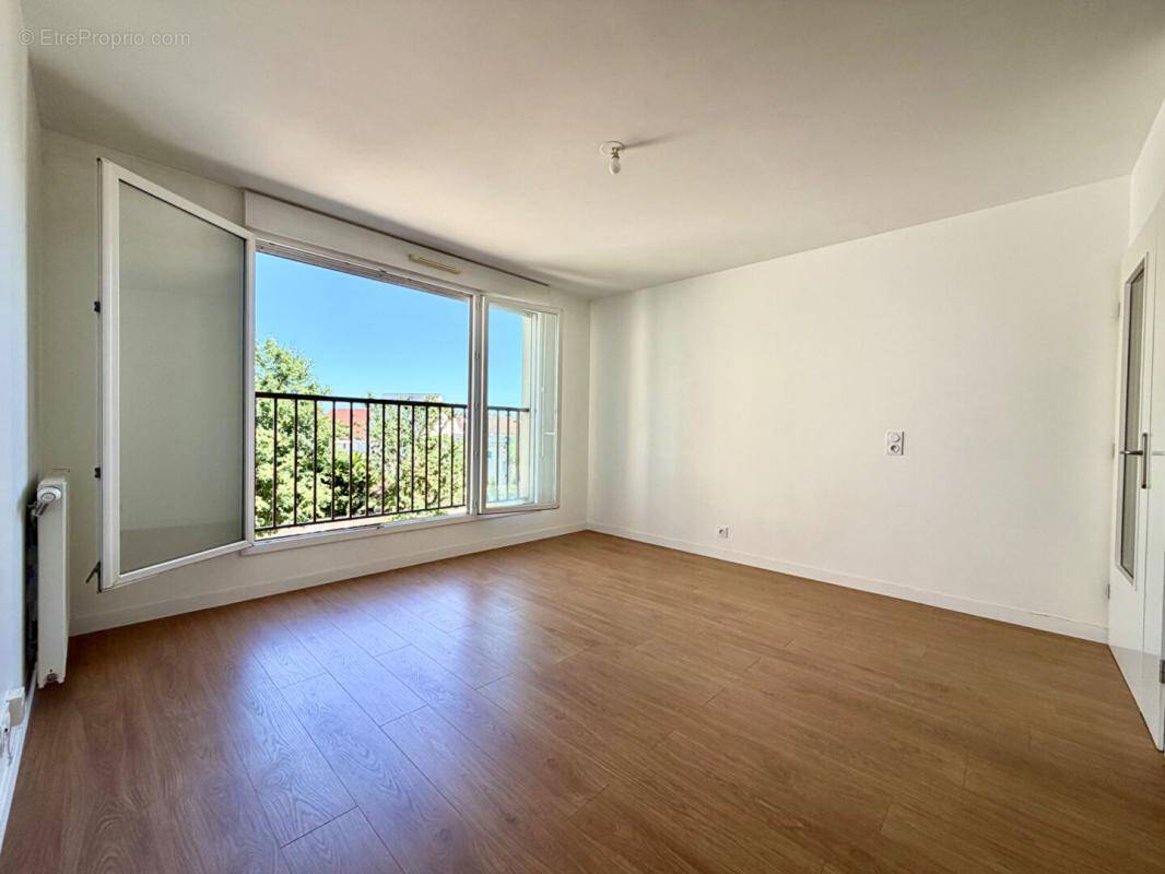 Appartement à ATHIS-MONS