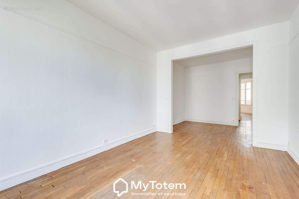 Appartement à LEVALLOIS-PERRET