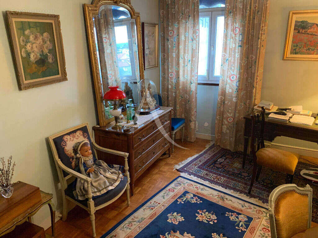 Appartement à CHATILLON