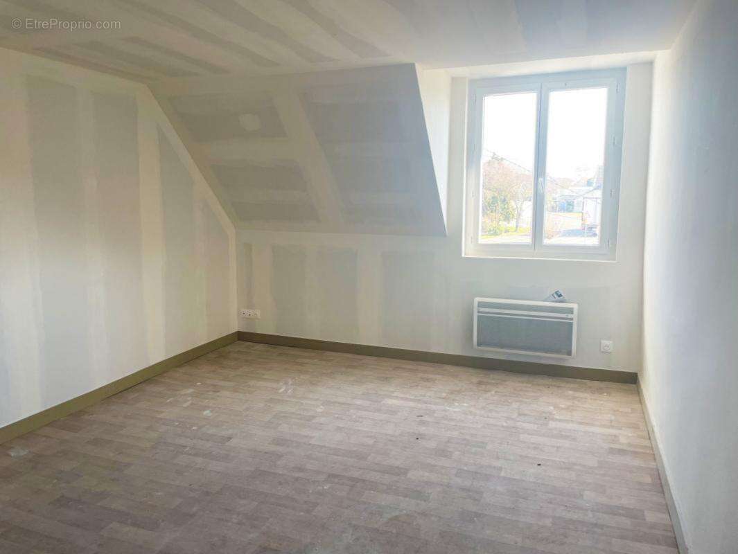 Maison à AVION
