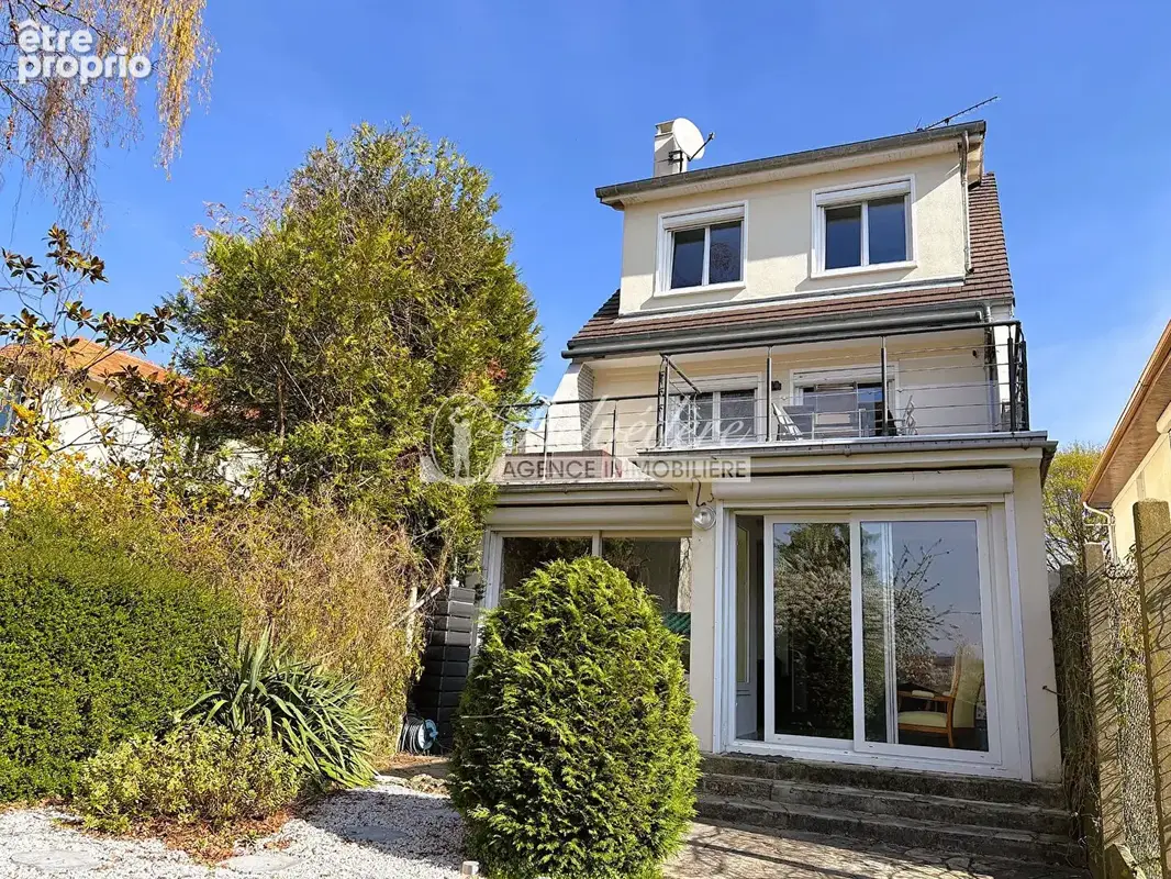 Photo Maison à Eaubonne au prix de 522 000€